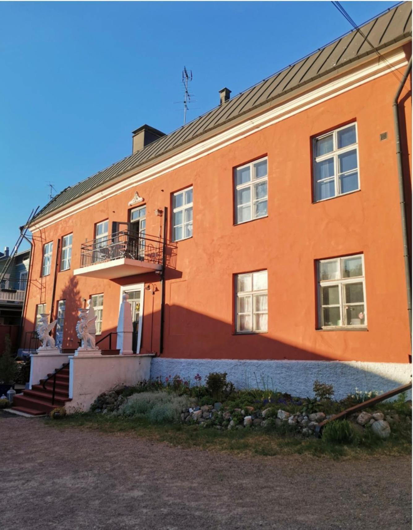 Remuganes Suite - Porvoon Linna Luaran gambar
